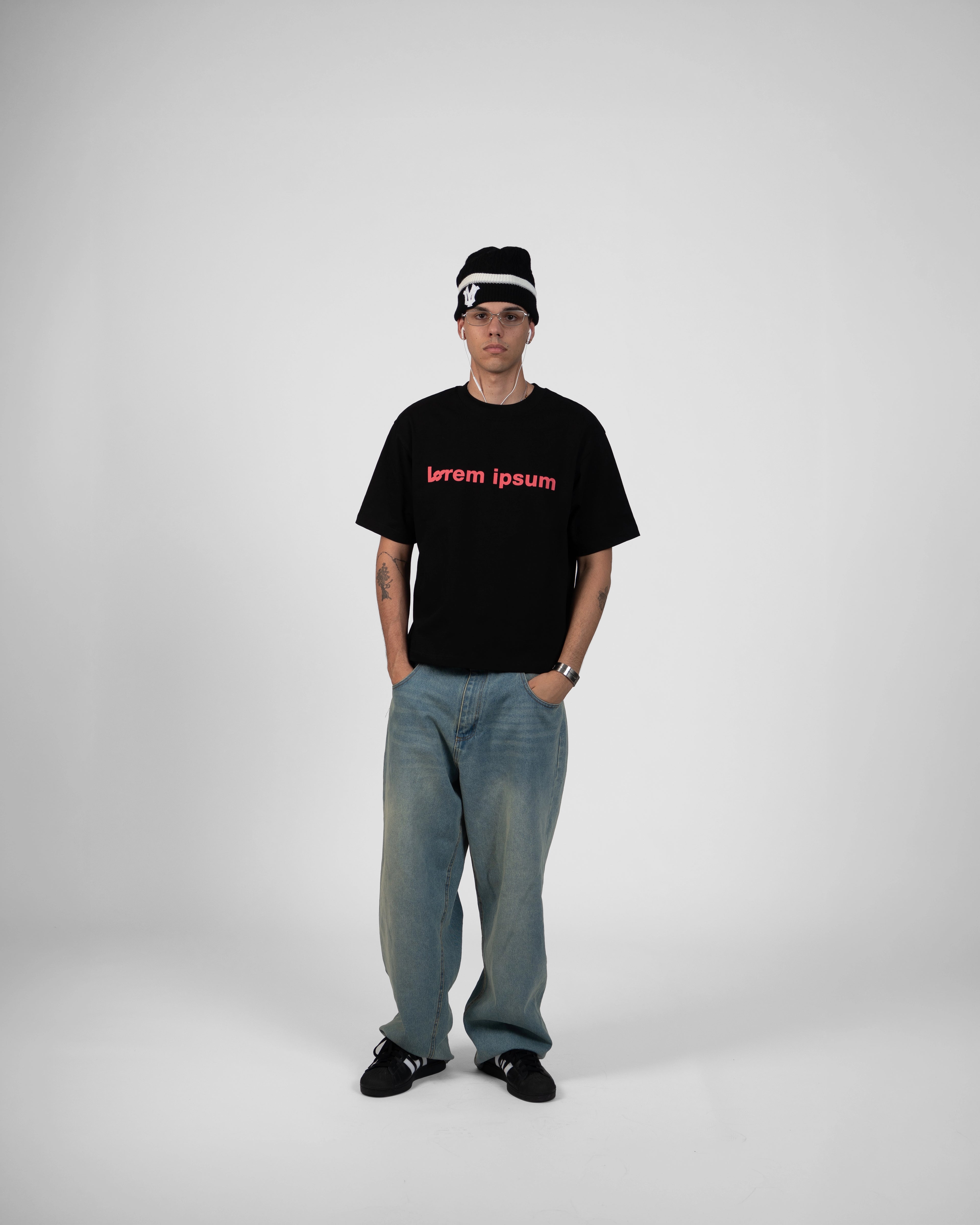 Lorem Black Tee