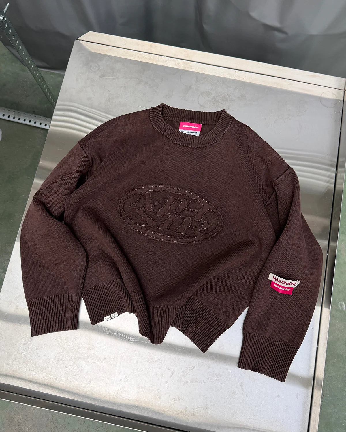 MHSTR BROWN KNIT