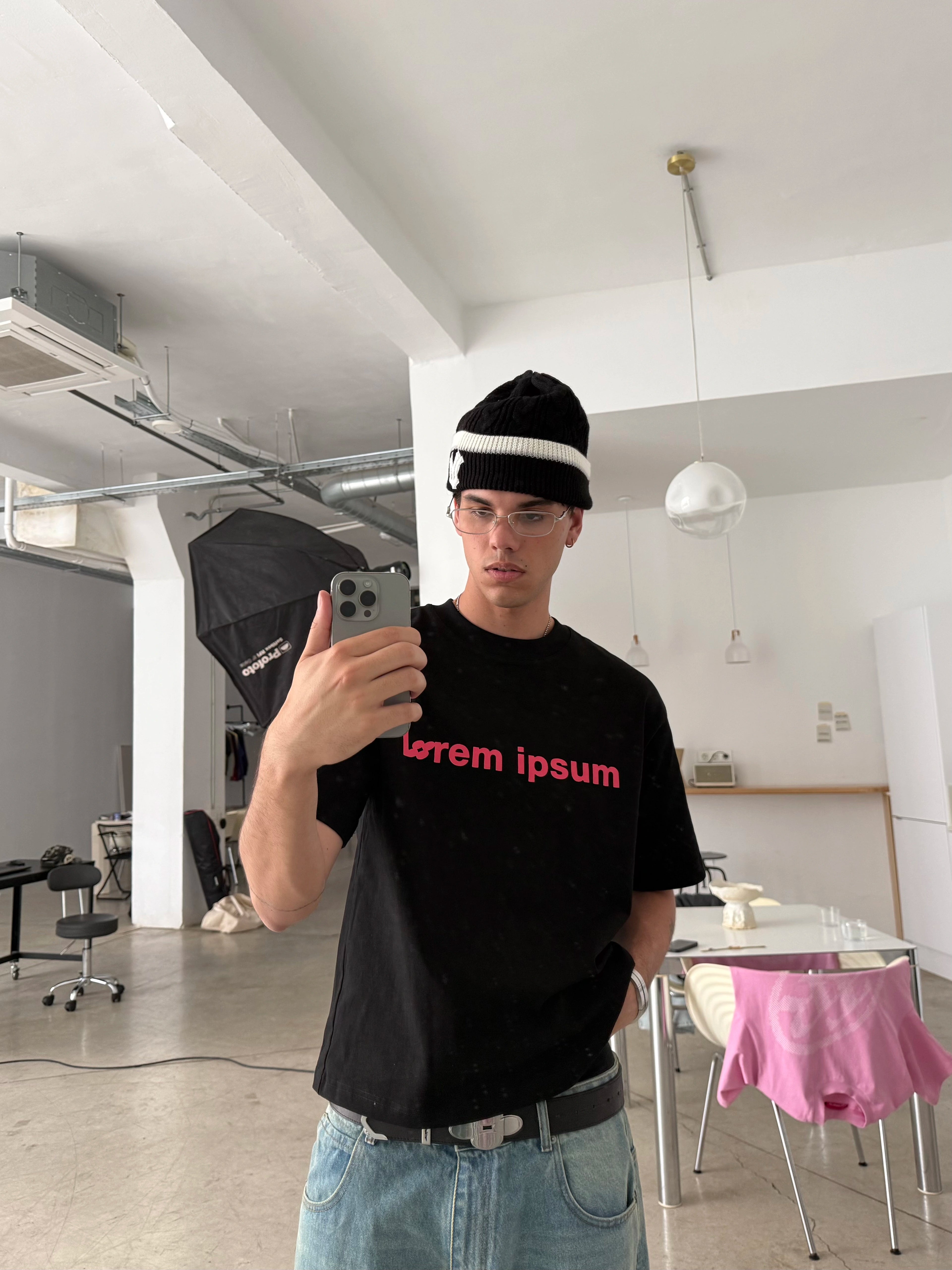Lorem Black Tee