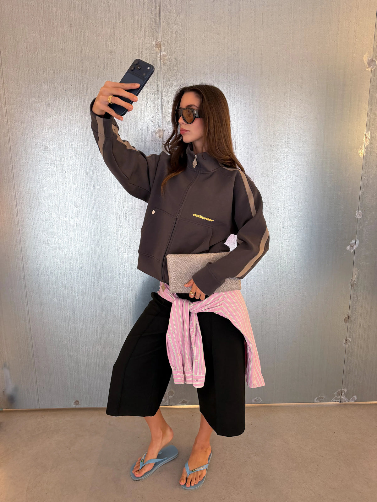 Scuba Dark Zipper