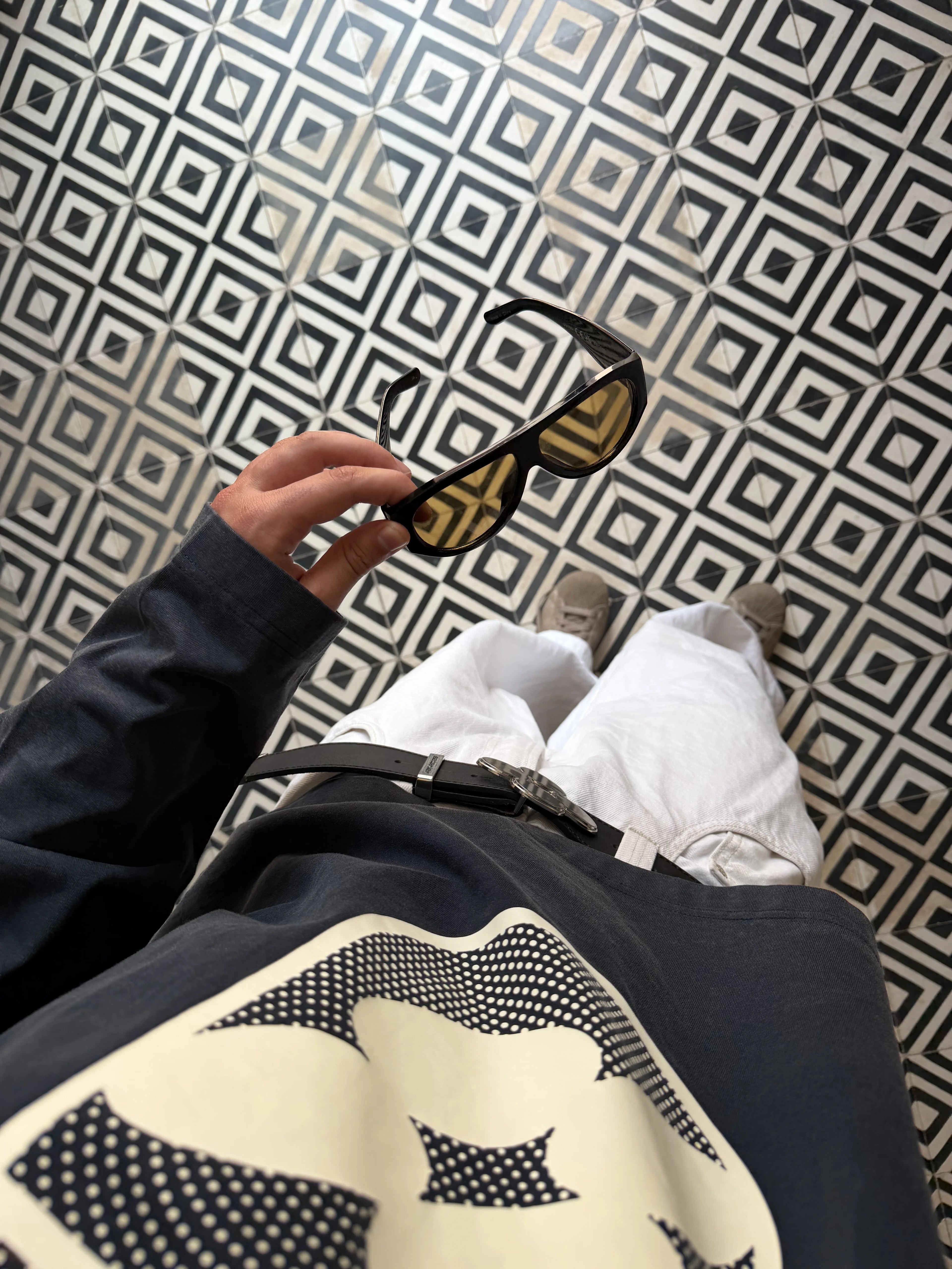Badge Navy Longsleeve