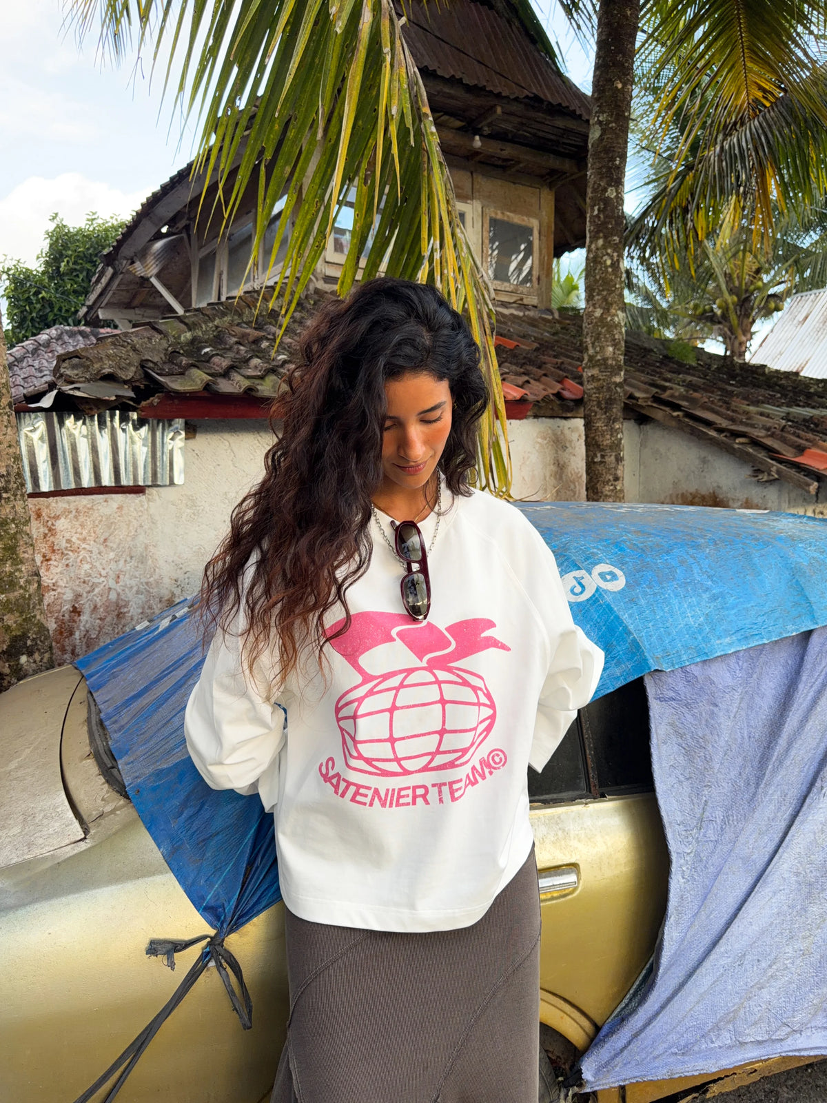Team White Longsleeve