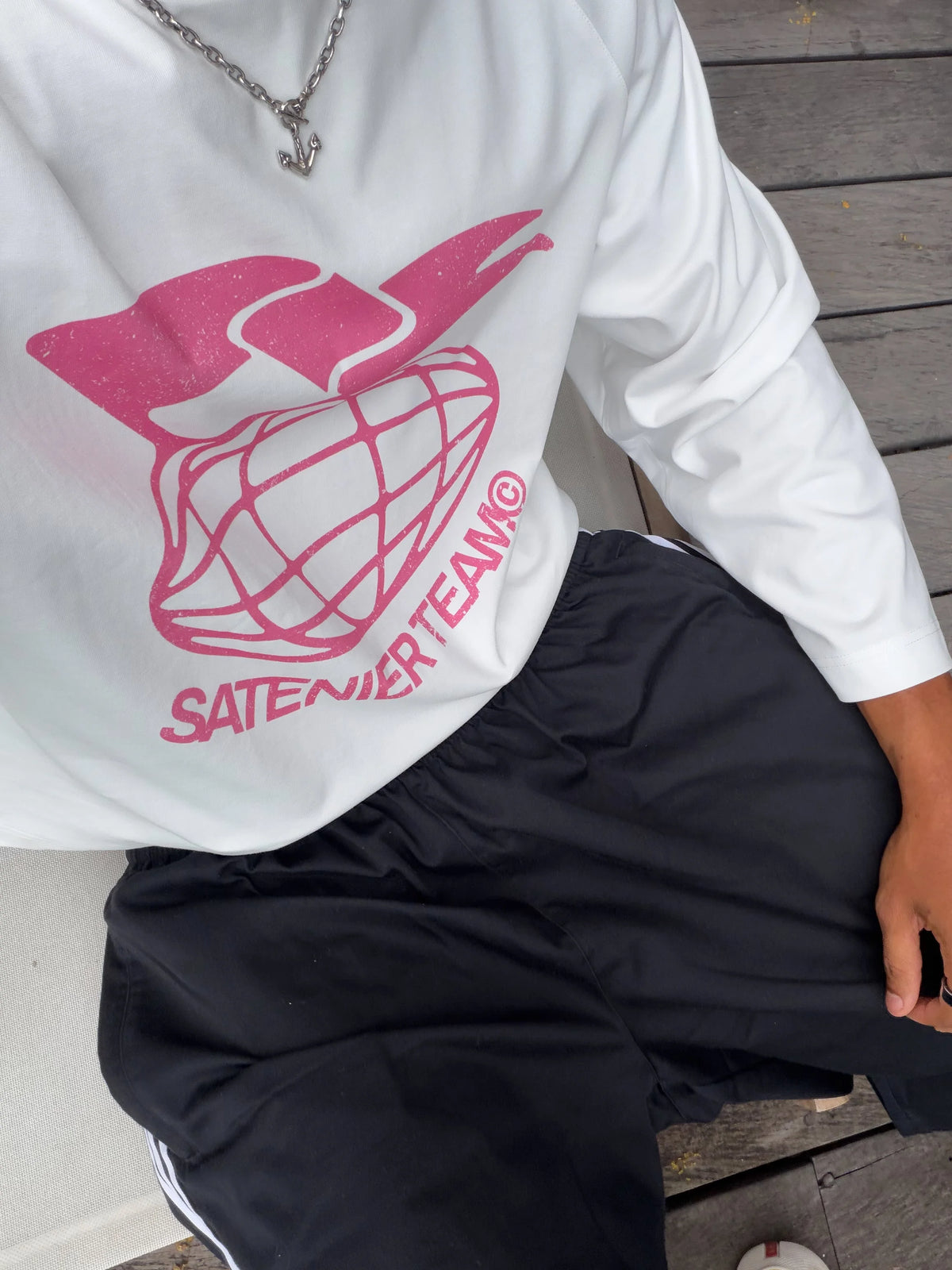 Team White Longsleeve